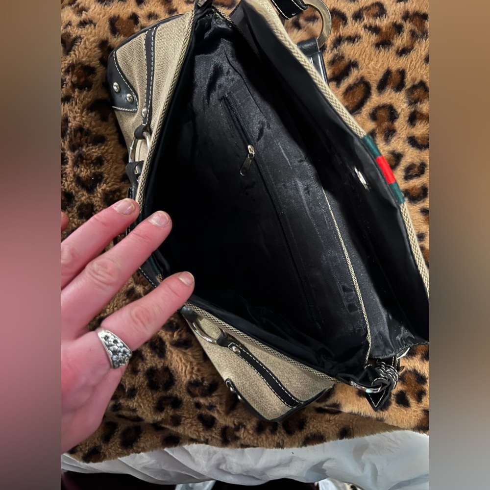 Shoulder Bag - Picture 4 of 4